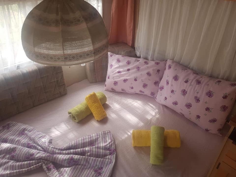Caravan Rona Skála Kallirákhis Buitenkant foto